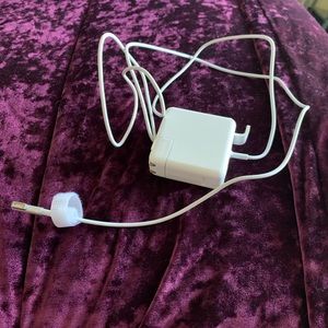 Charger for Mac book pro